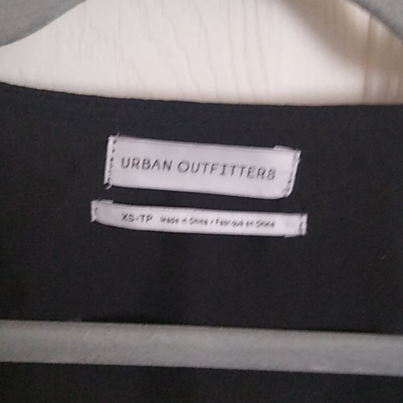 Urban Outfitters xs black blouse - Picture 2 of 2